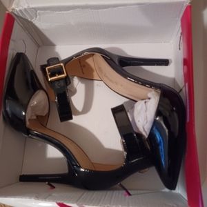 Dream Pairs Pointed toe stiletto